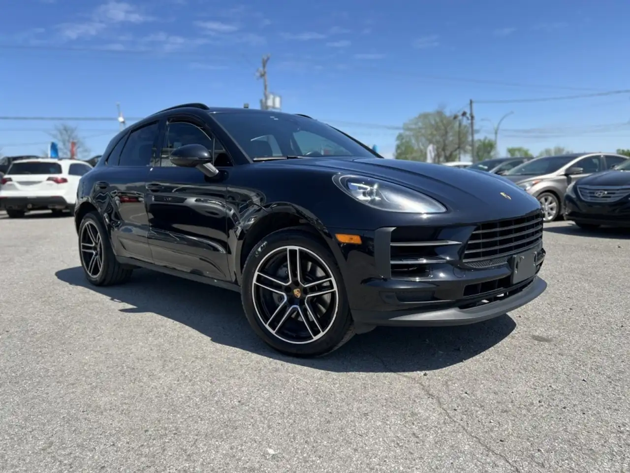Porsche Macan снимка Porsche Macan
