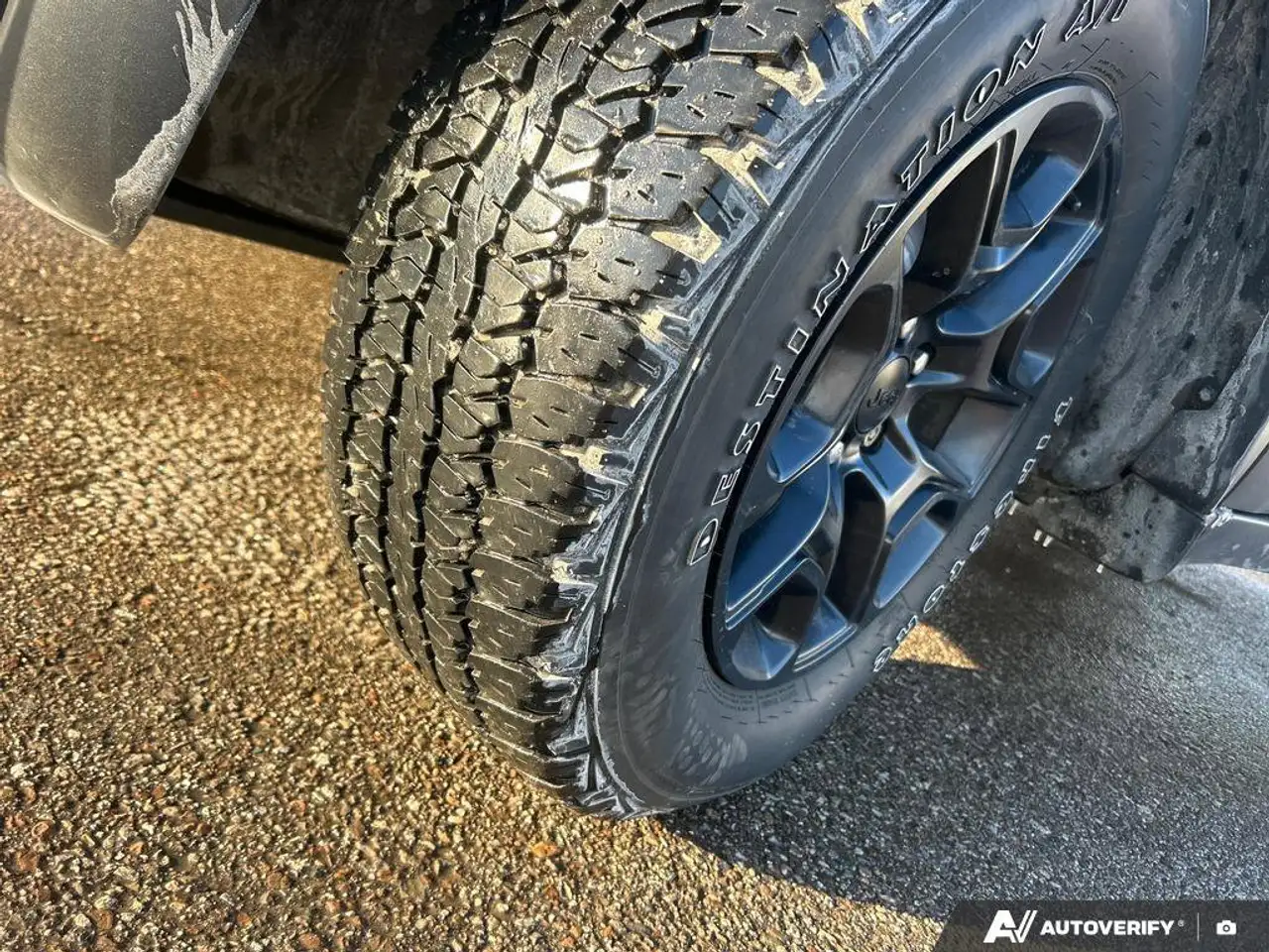 Jeep Cherokee снимка Jeep Cherokee