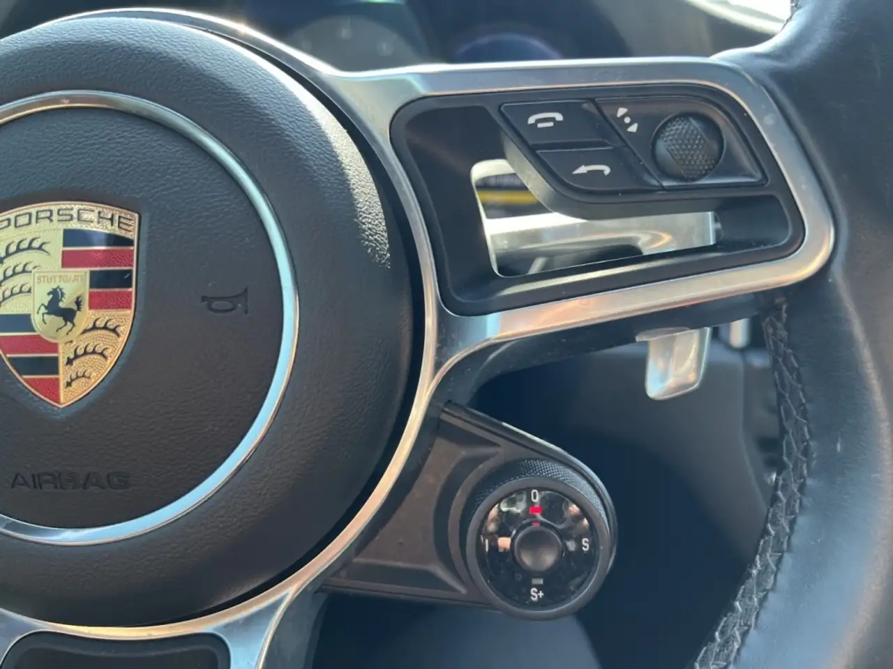 Porsche Macan снимка Porsche Macan