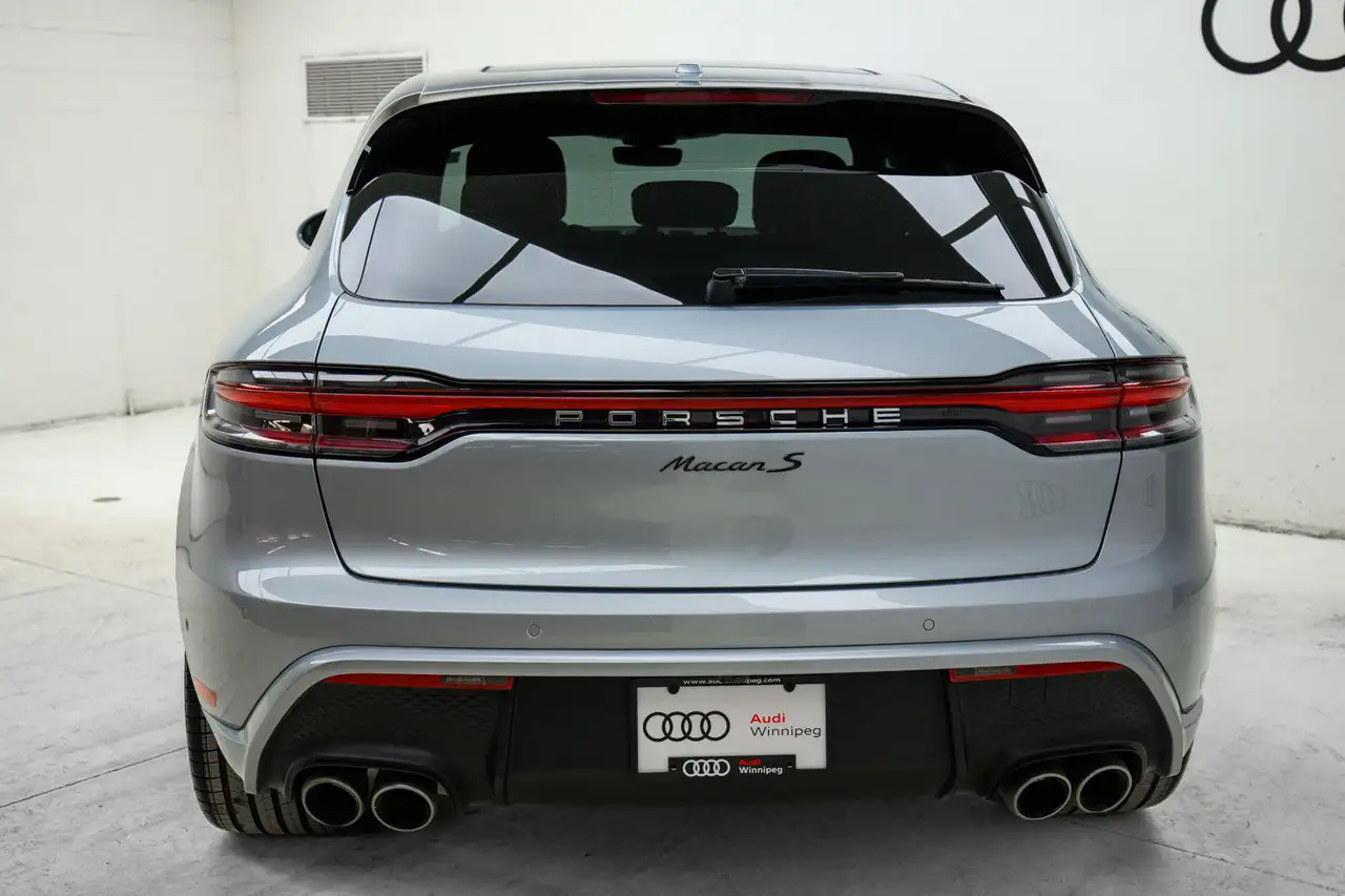 Porsche Macan снимка Porsche Macan