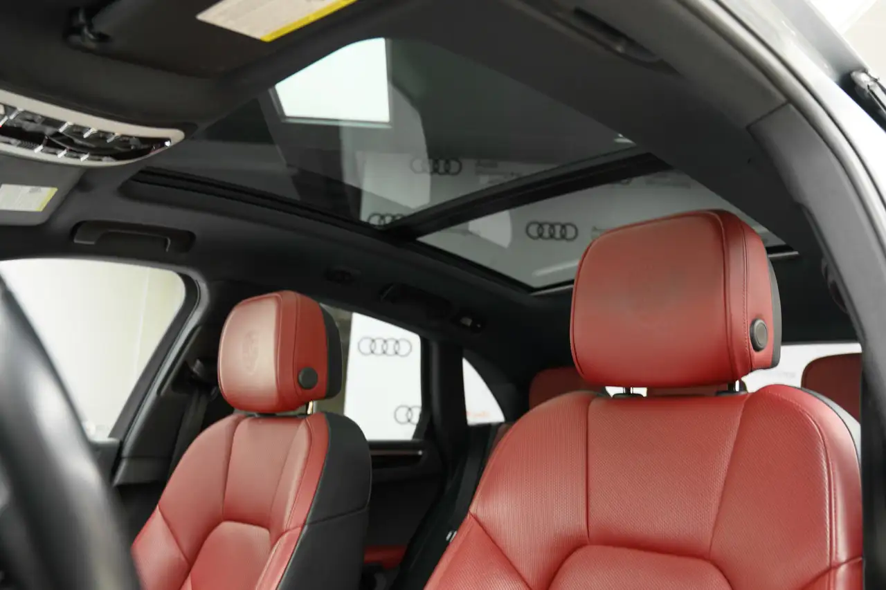 Porsche Macan снимка Porsche Macan