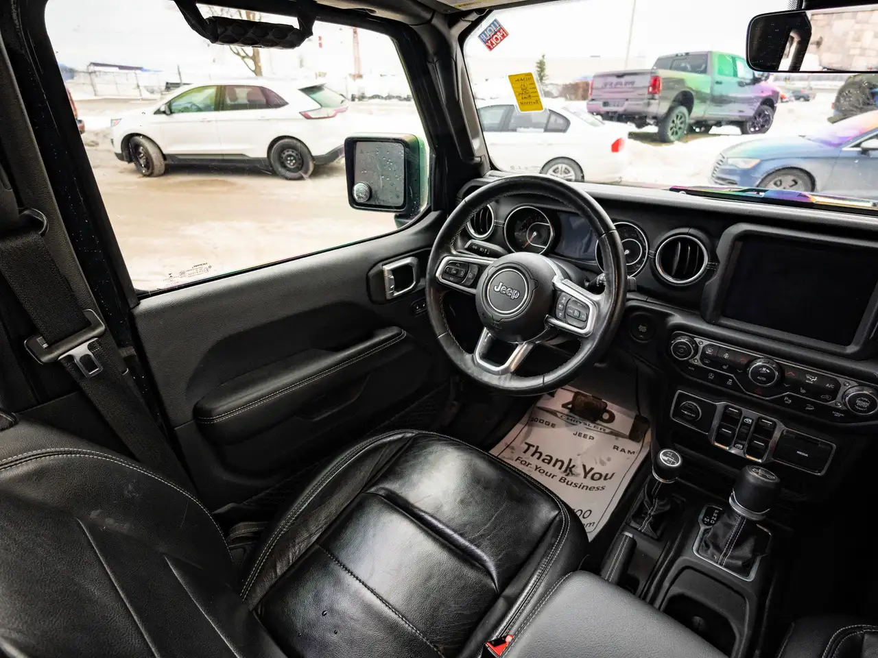 Jeep Wrangler снимка Jeep Wrangler