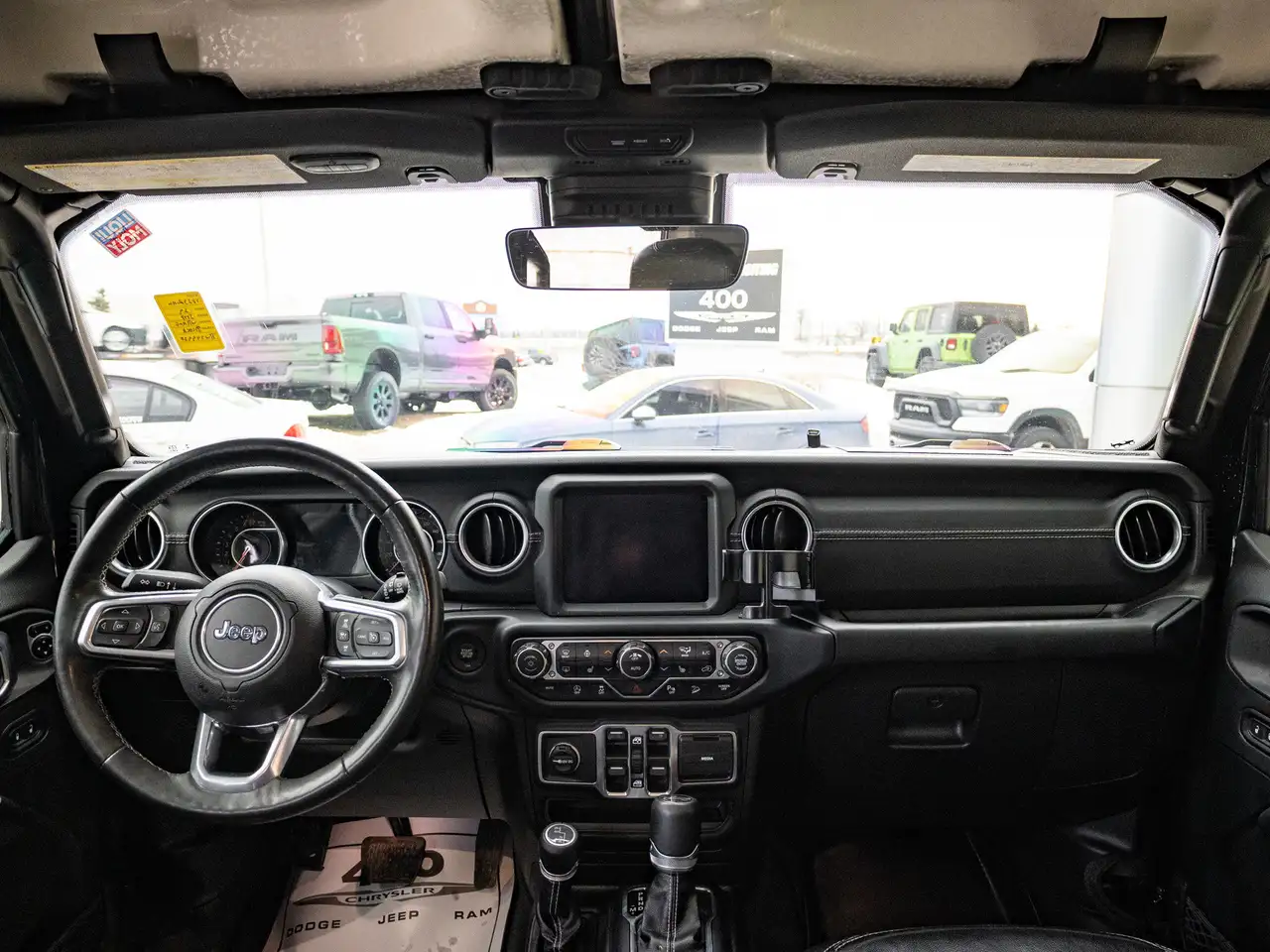 Jeep Wrangler снимка Jeep Wrangler