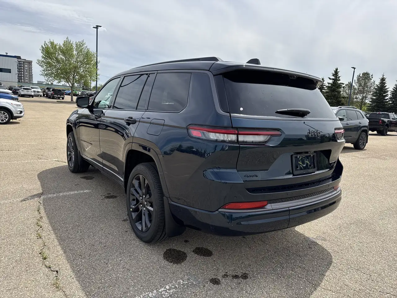 Jeep Grand Cherokee снимка Jeep Grand Cherokee