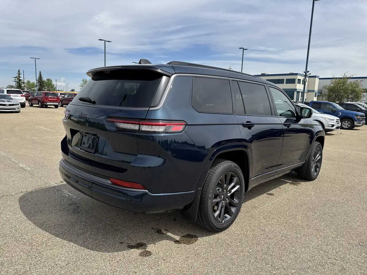 Jeep Grand Cherokee снимка Jeep Grand Cherokee