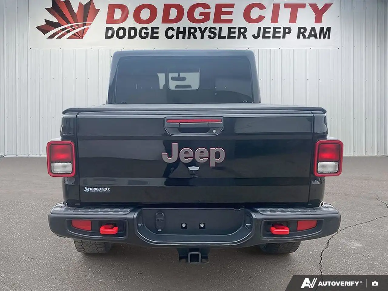 Jeep Gladiator photo Jeep Gladiator