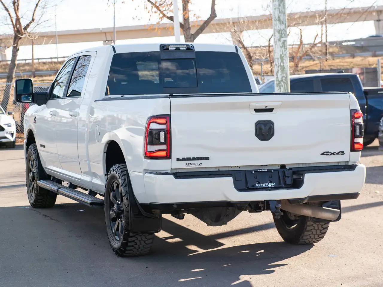RAM 3500 снимка RAM 3500