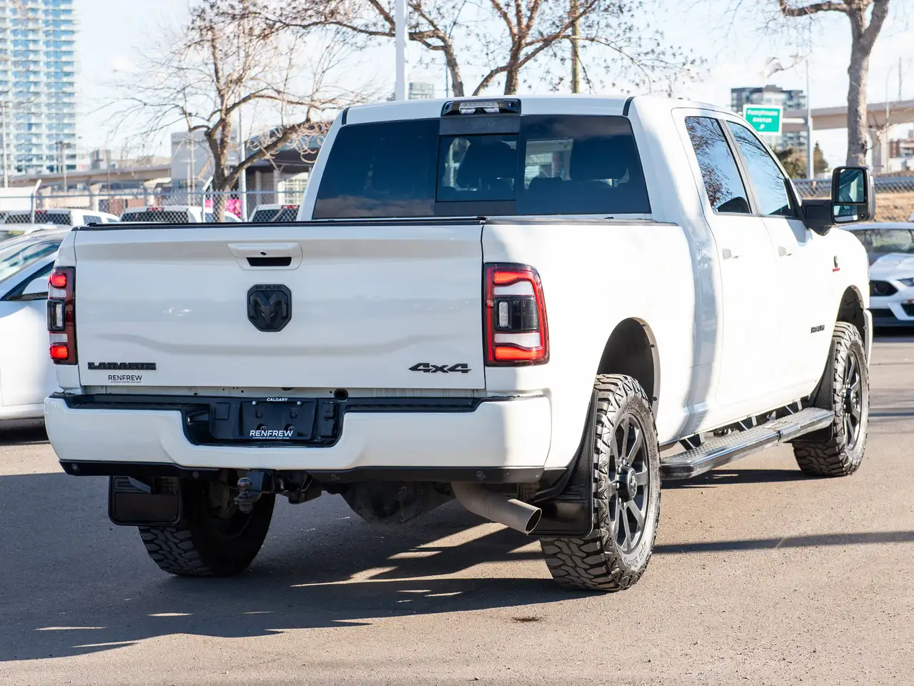 RAM 3500 снимка RAM 3500