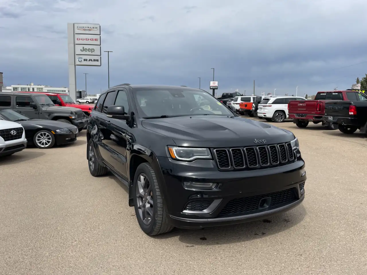 Jeep Grand Cherokee снимка Jeep Grand Cherokee