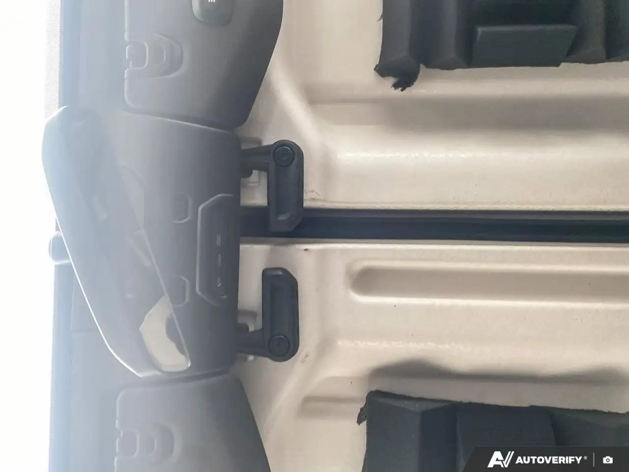 Jeep Gladiator photo Jeep Gladiator
