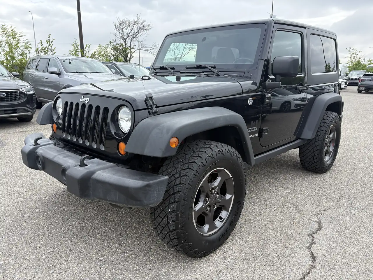 Jeep Wrangler снимка Jeep Wrangler