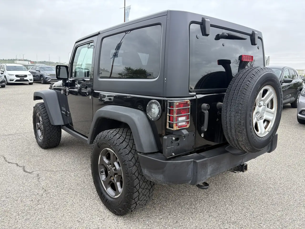Jeep Wrangler снимка Jeep Wrangler