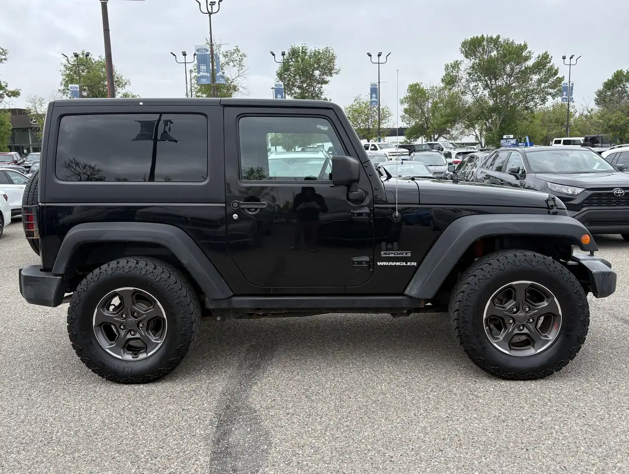 Jeep Wrangler снимка Jeep Wrangler