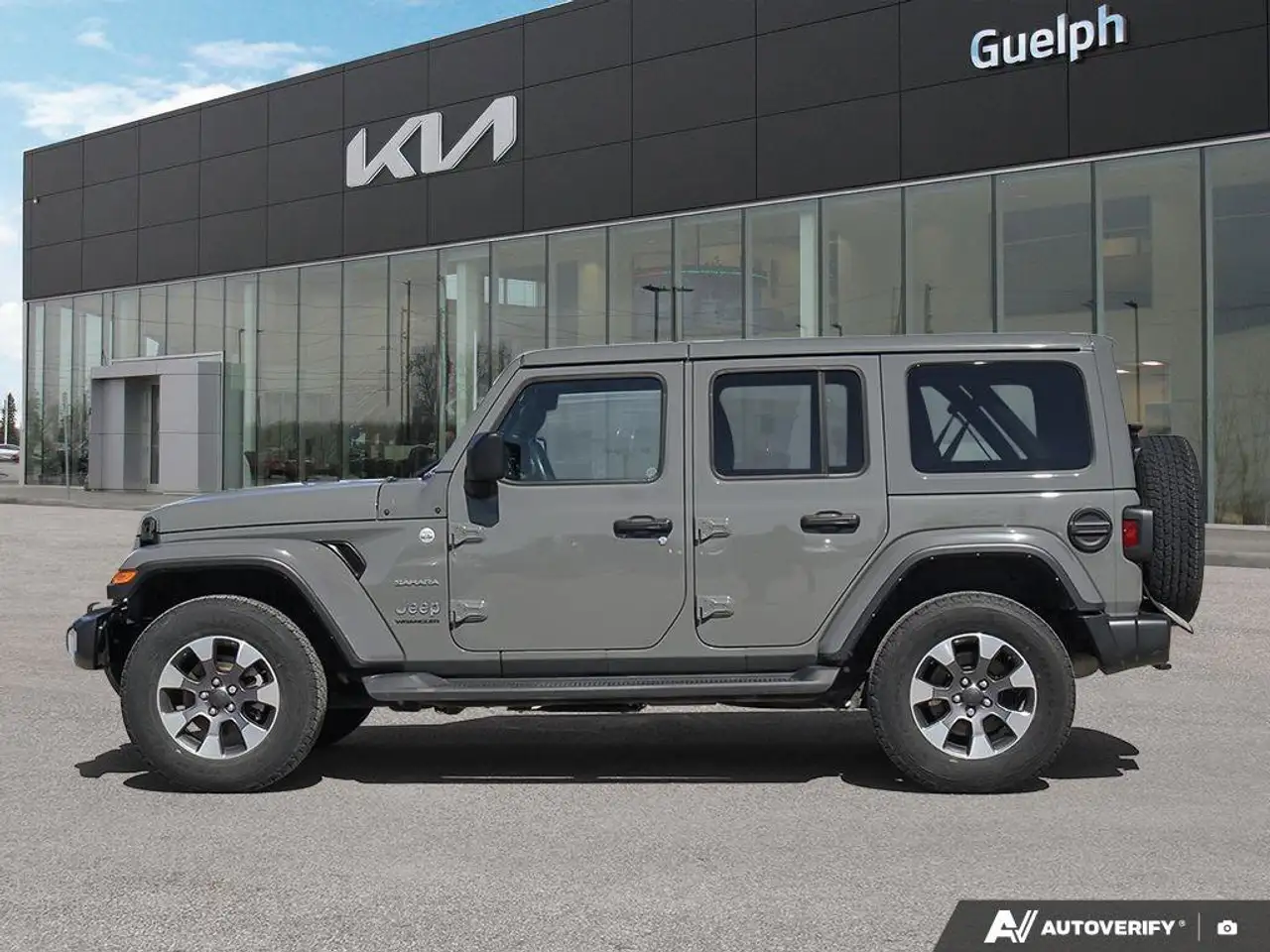 Jeep Wrangler photo Jeep Wrangler