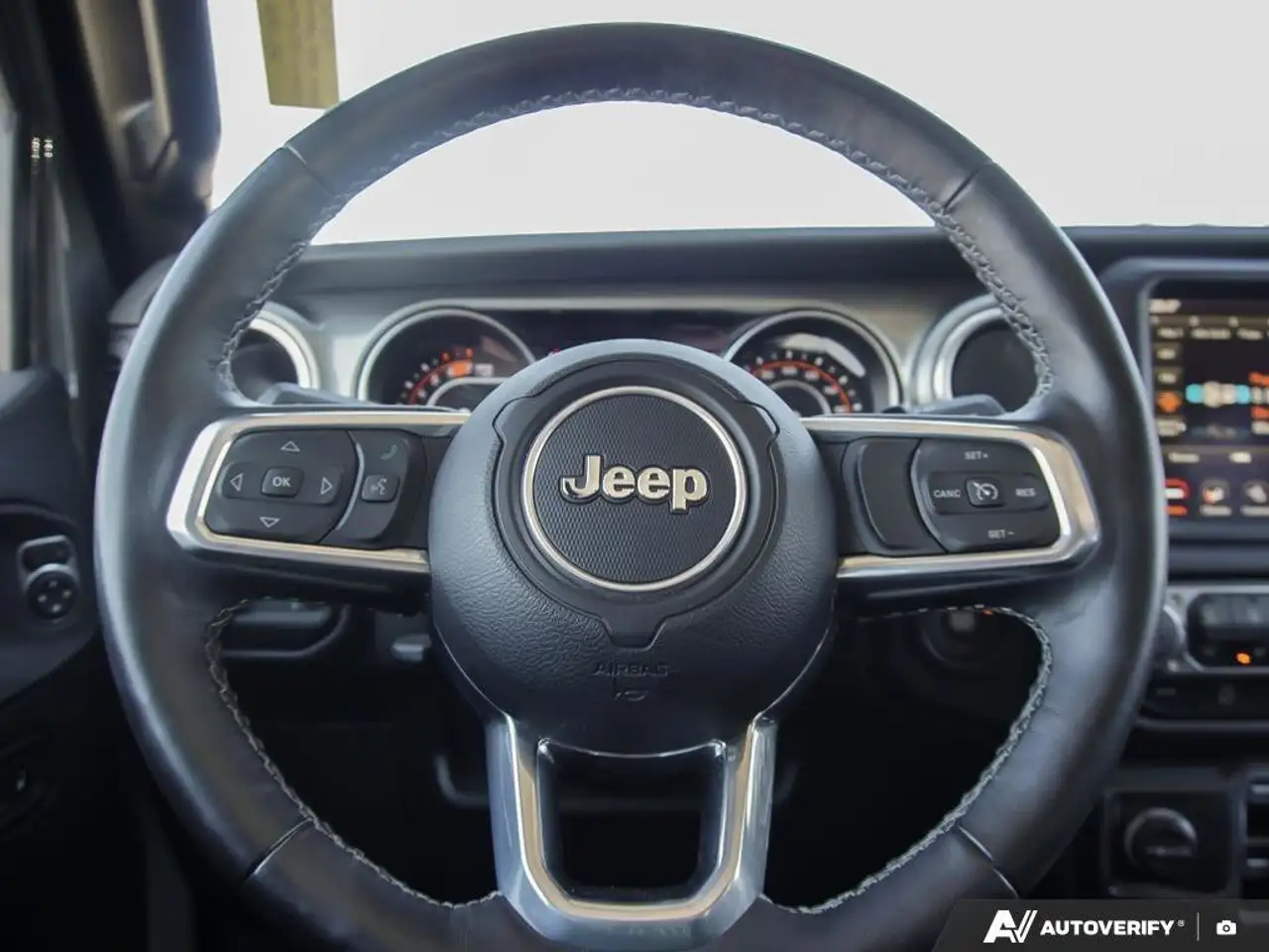 Jeep Wrangler photo Jeep Wrangler