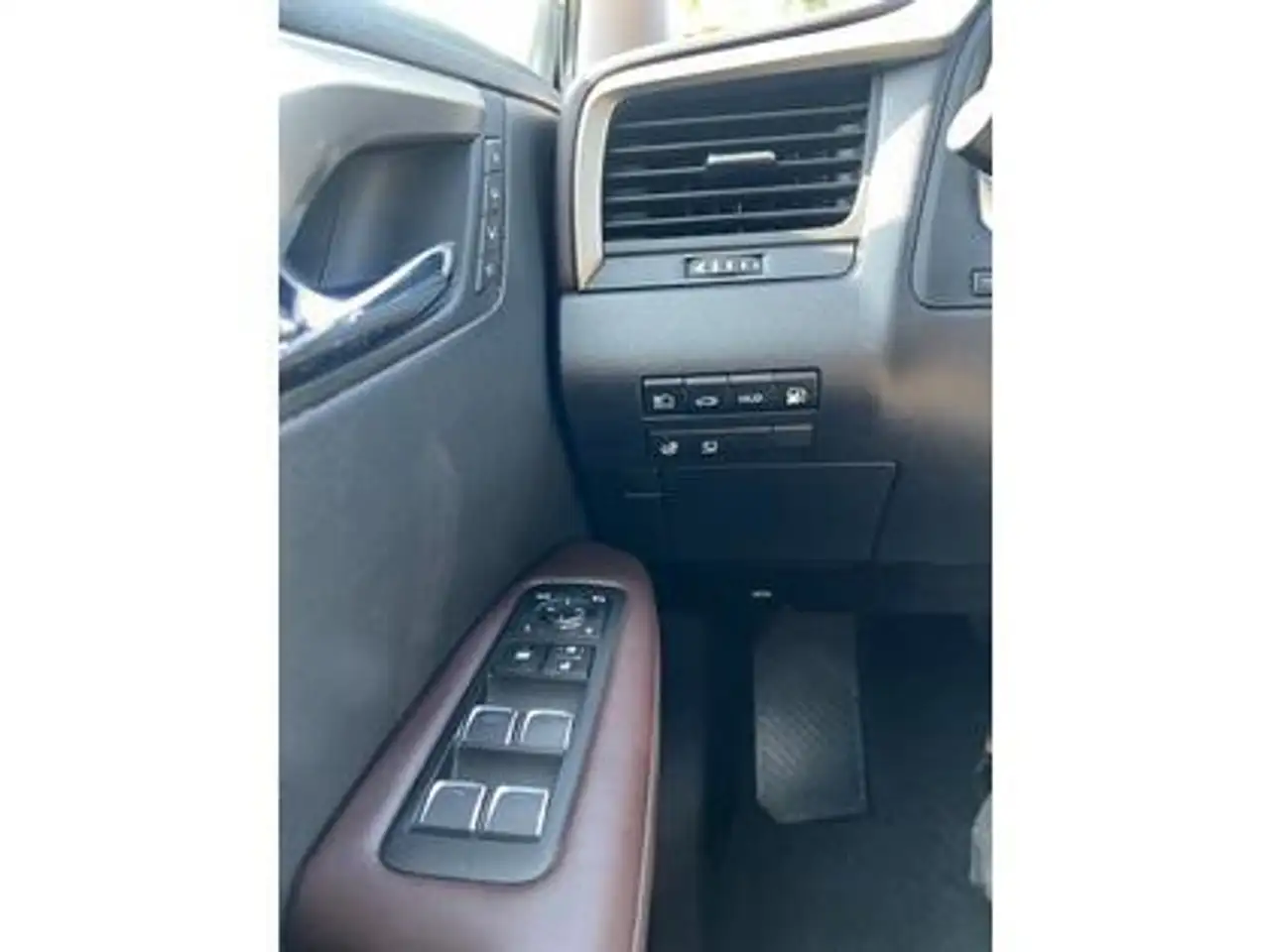 Lexus RX photo Lexus RX
