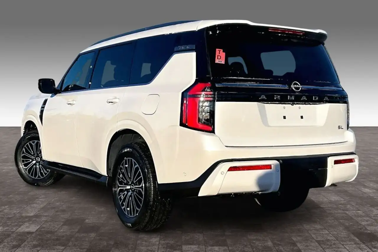 Nissan Armada снимка Nissan Armada