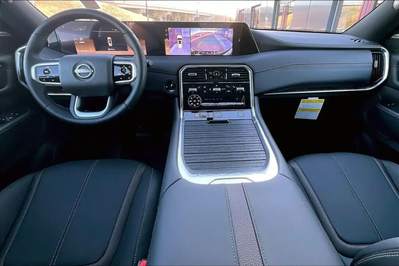 Nissan Armada снимка Nissan Armada