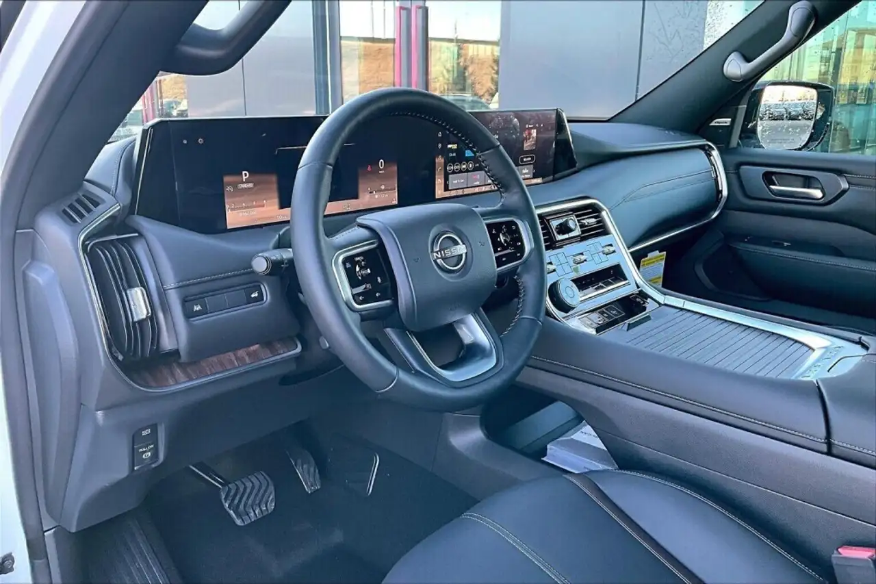 Nissan Armada снимка Nissan Armada
