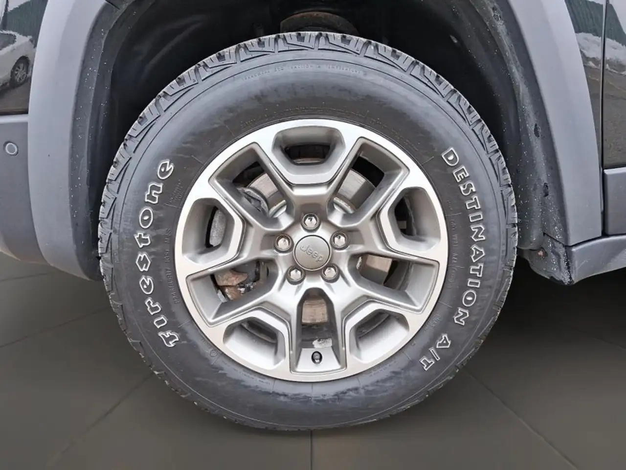 Jeep Cherokee photo Jeep Cherokee