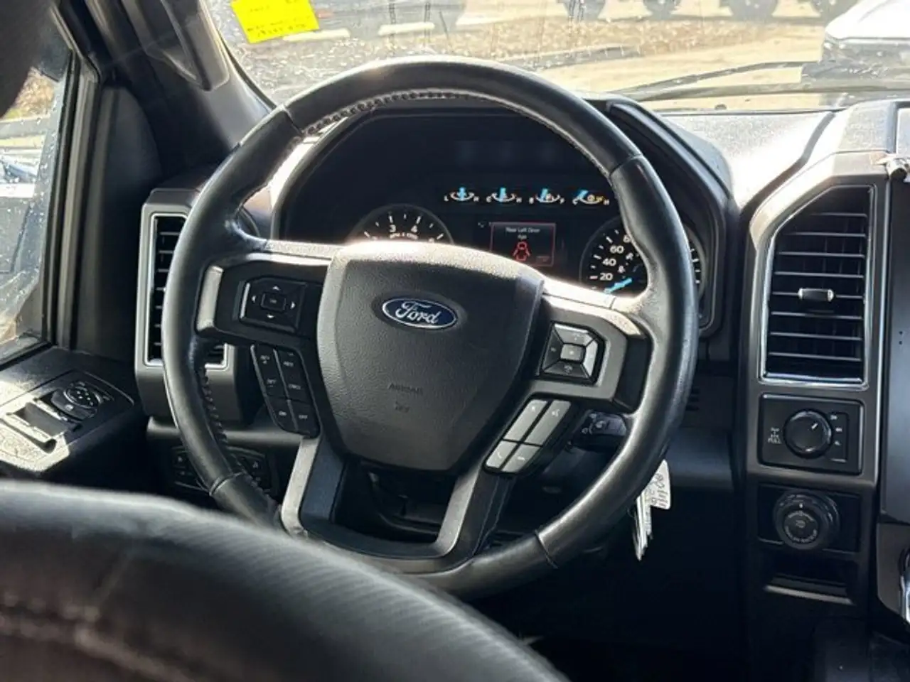 Ford F 150 снимка Ford F 150