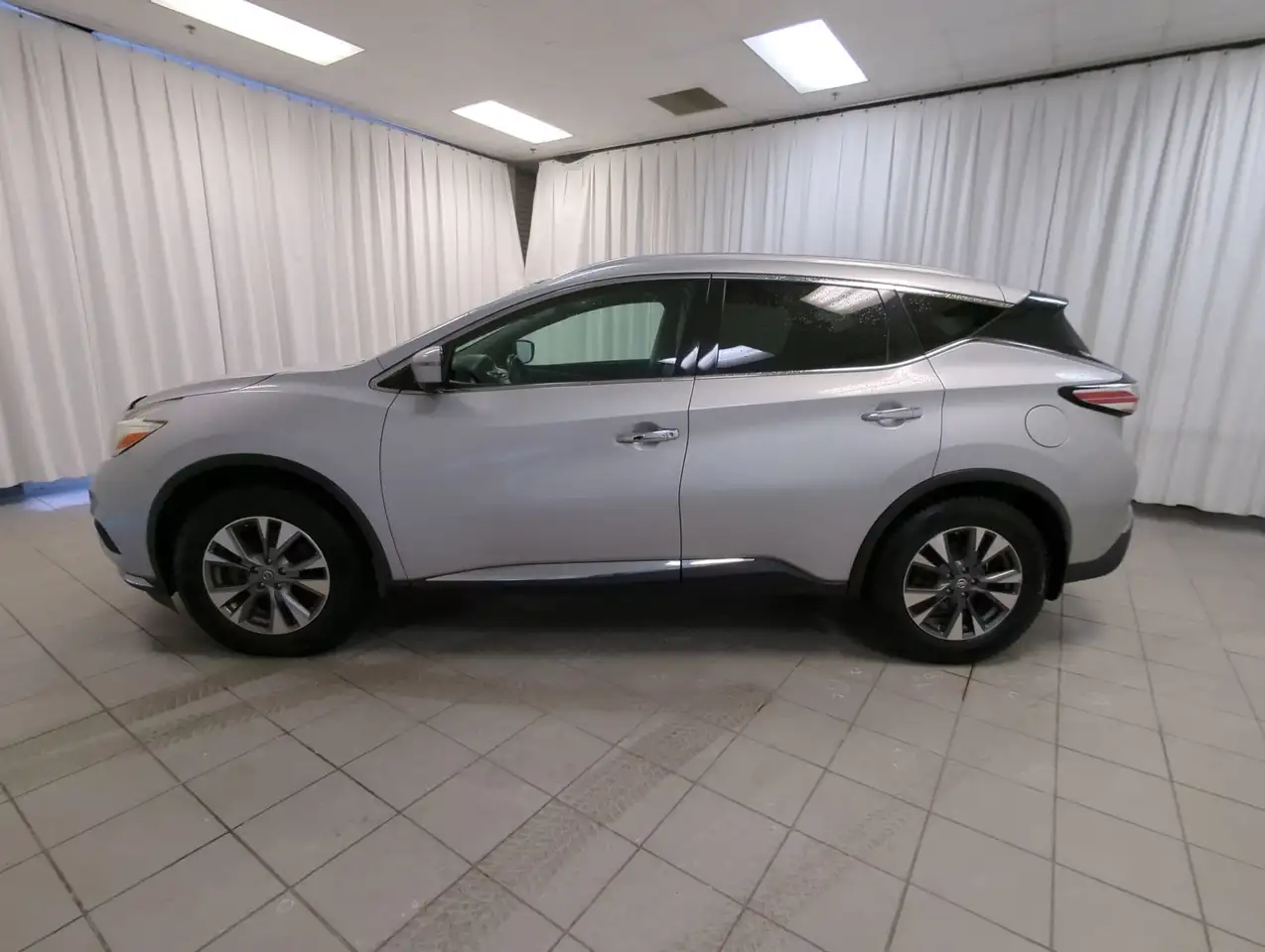 Nissan Murano снимка Nissan Murano