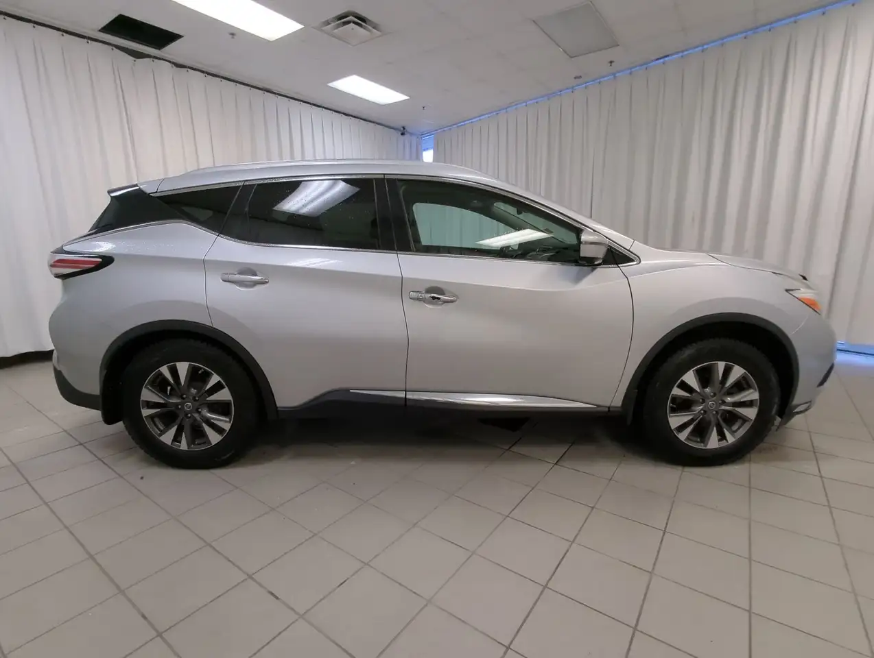 Nissan Murano снимка Nissan Murano