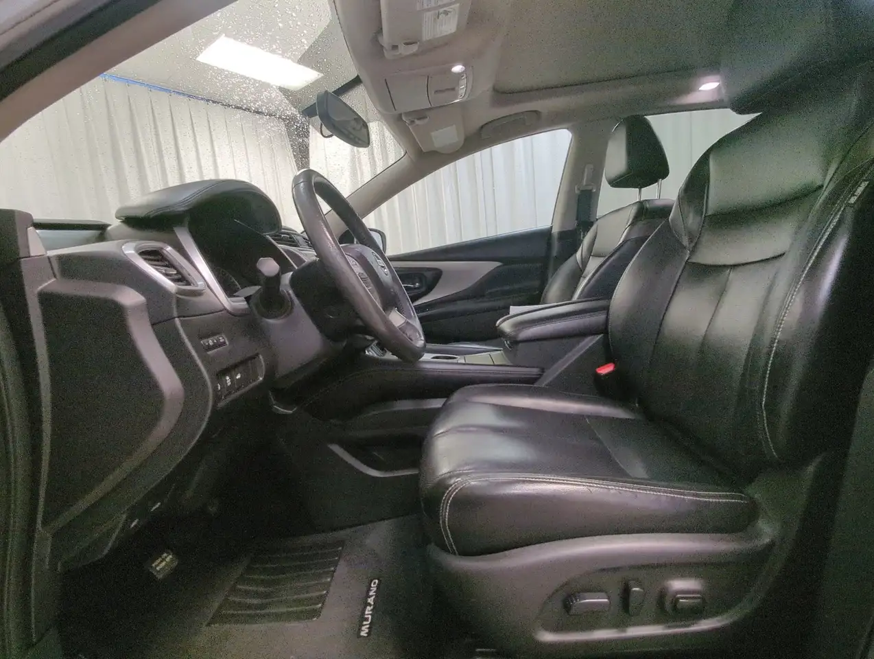 Nissan Murano снимка Nissan Murano