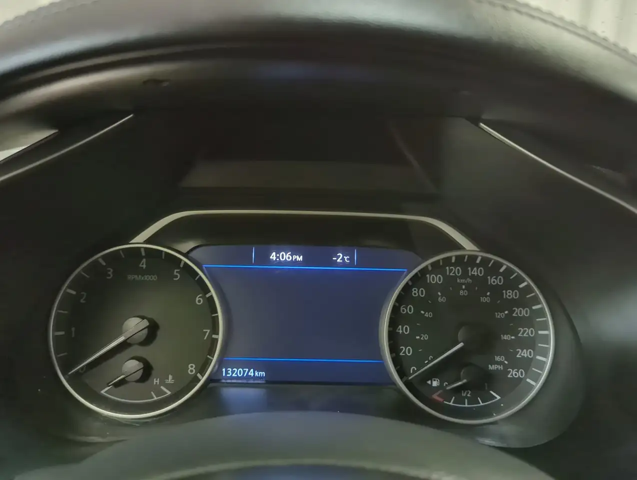 Nissan Murano снимка Nissan Murano