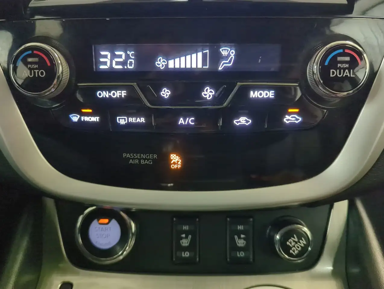 Nissan Murano снимка Nissan Murano