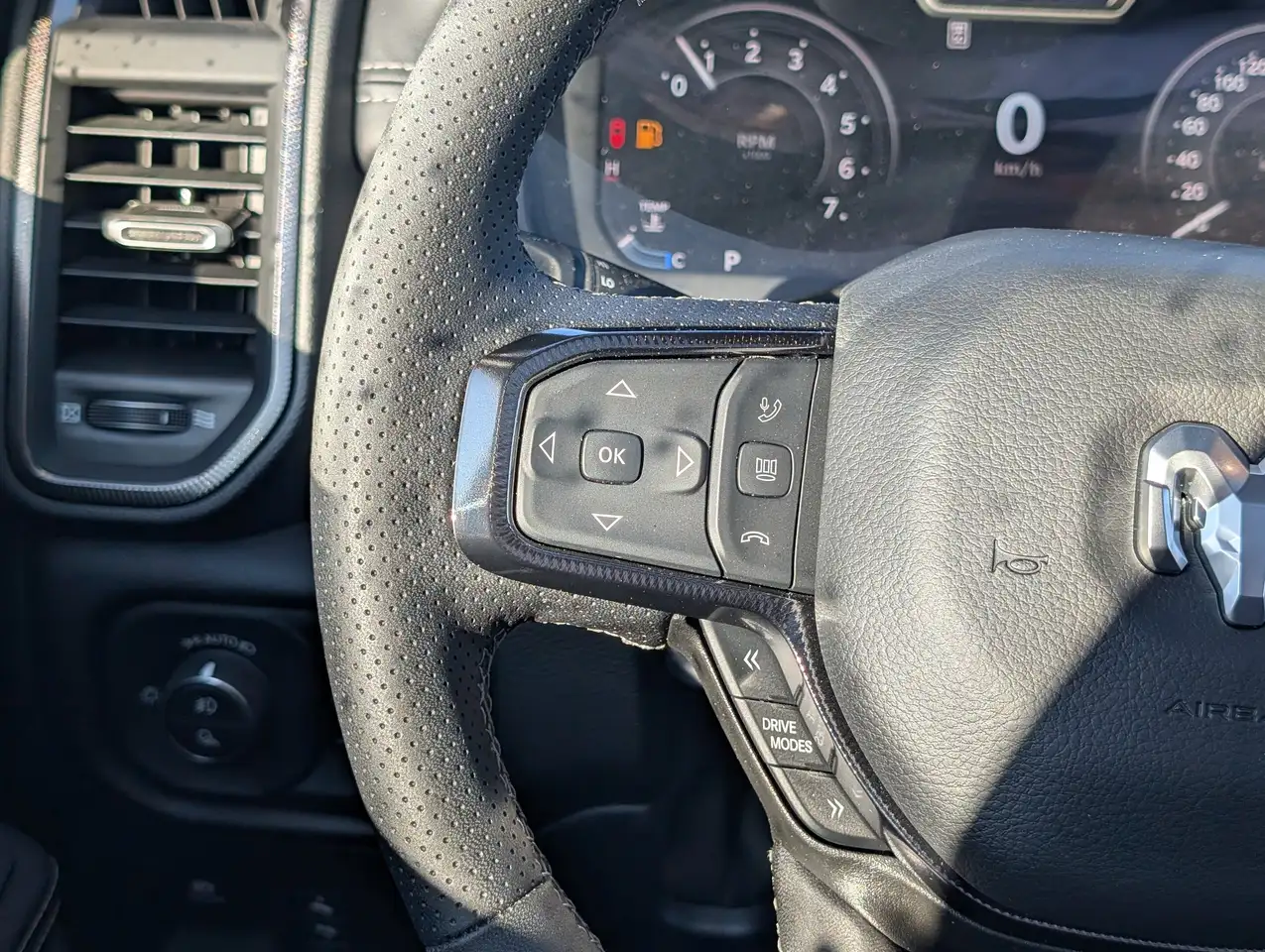 RAM 1500 fotografie RAM 1500