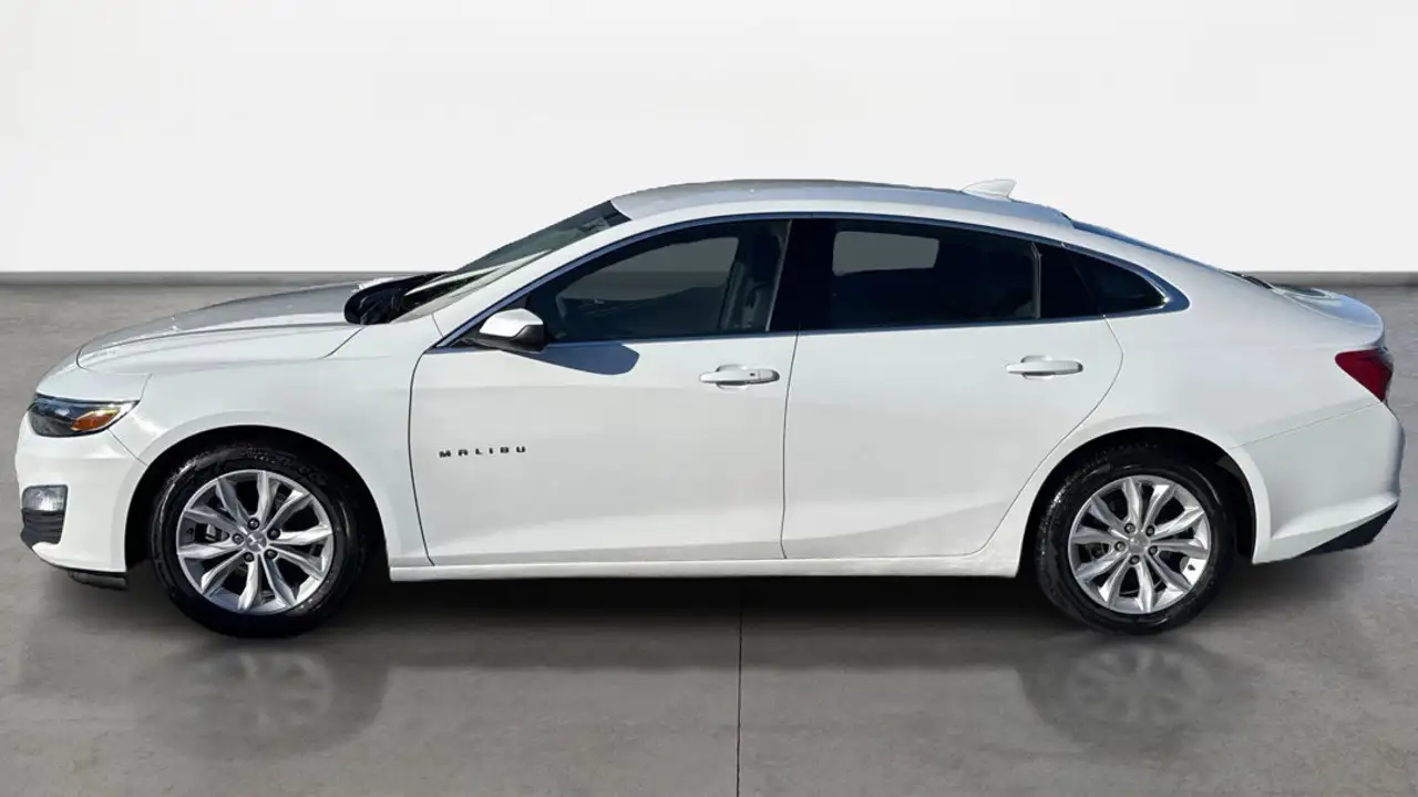 Chevrolet Malibu снимка Chevrolet Malibu