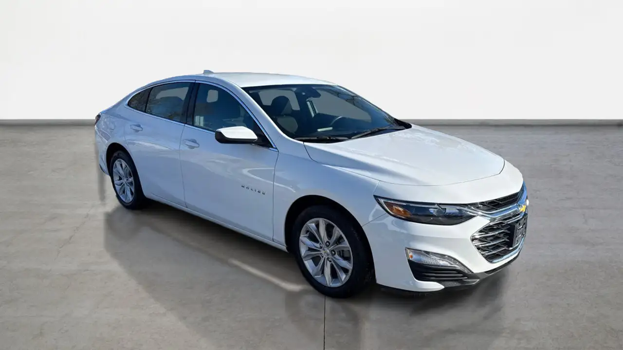 Chevrolet Malibu снимка Chevrolet Malibu