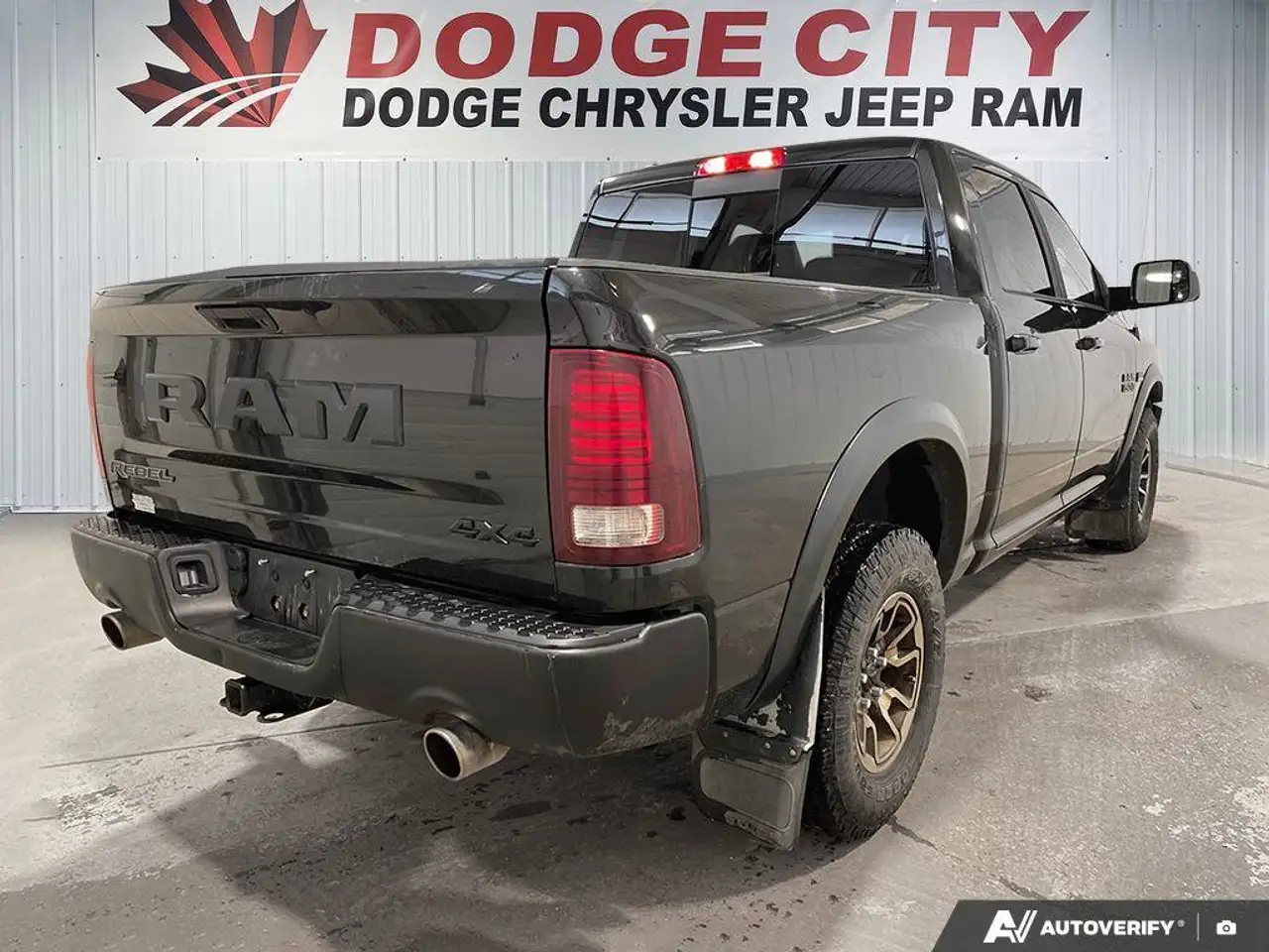 RAM 1500 снимка RAM 1500