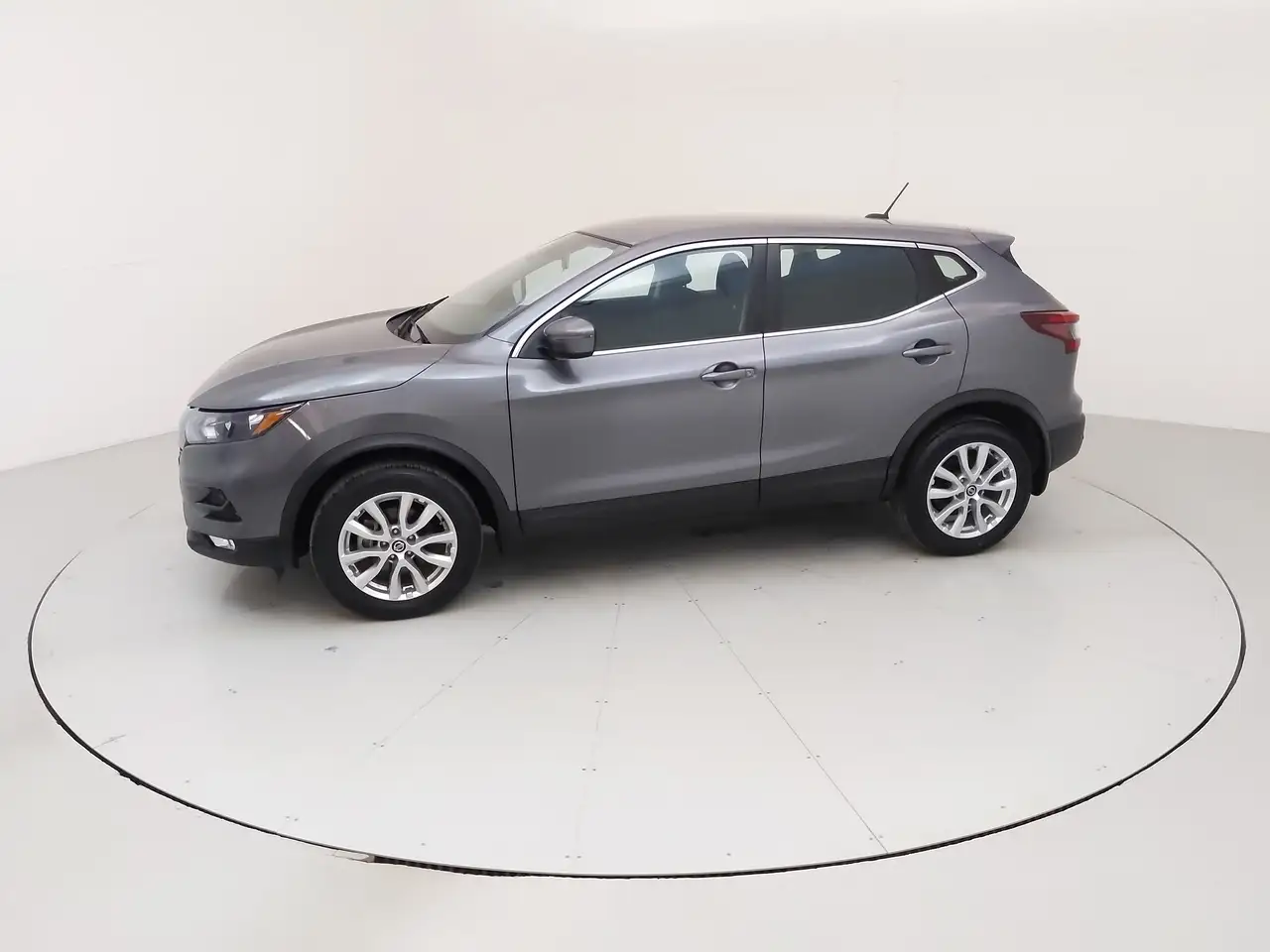 Nissan Qashqai снимка Nissan Qashqai