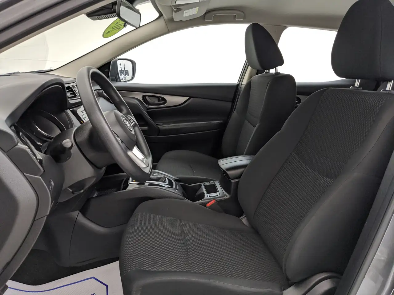 Nissan Qashqai снимка Nissan Qashqai