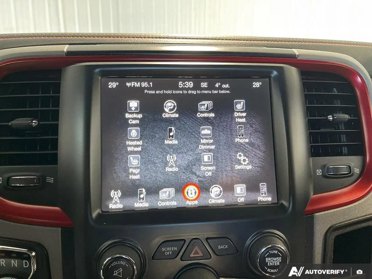 RAM 1500 снимка RAM 1500