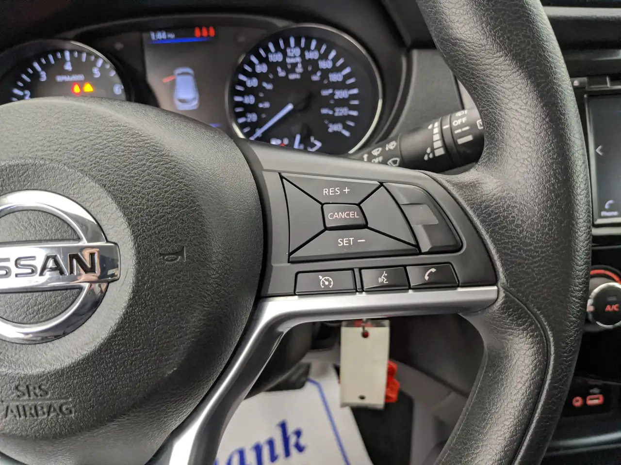 Nissan Qashqai снимка Nissan Qashqai