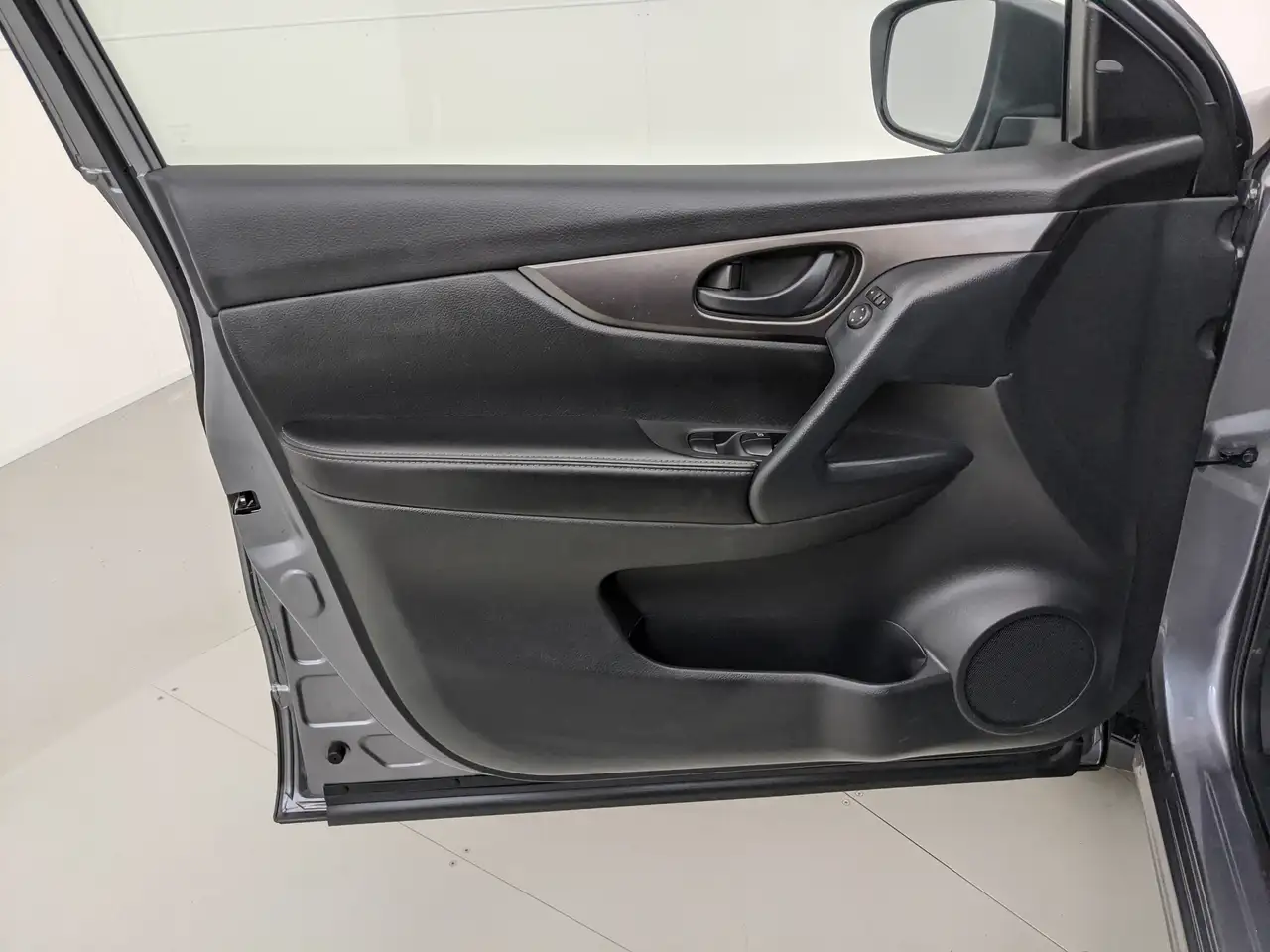Nissan Qashqai снимка Nissan Qashqai