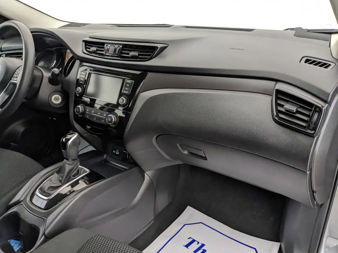 Nissan Qashqai снимка Nissan Qashqai
