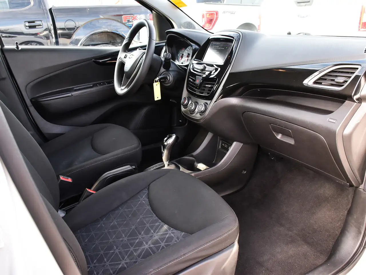 Chevrolet Spark photo Chevrolet Spark