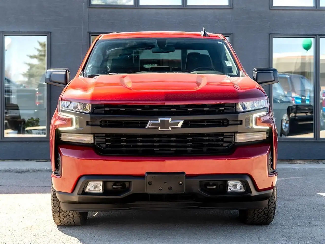 Chevrolet Silverado 1500 снимка Chevrolet Silverado 1500
