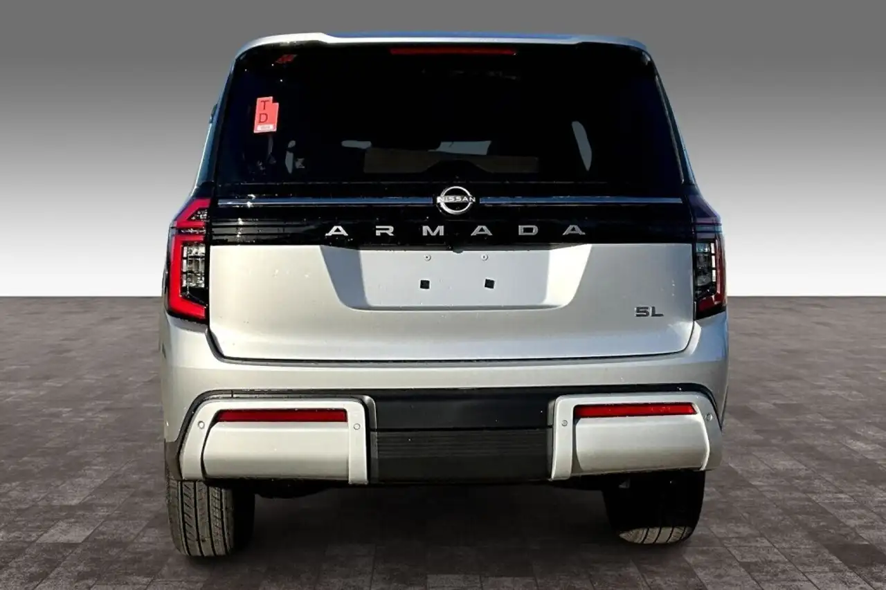Nissan Armada снимка Nissan Armada