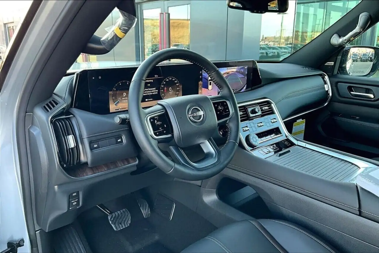 Nissan Armada снимка Nissan Armada