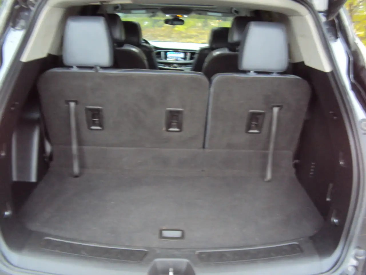 Buick Enclave снимка Buick Enclave