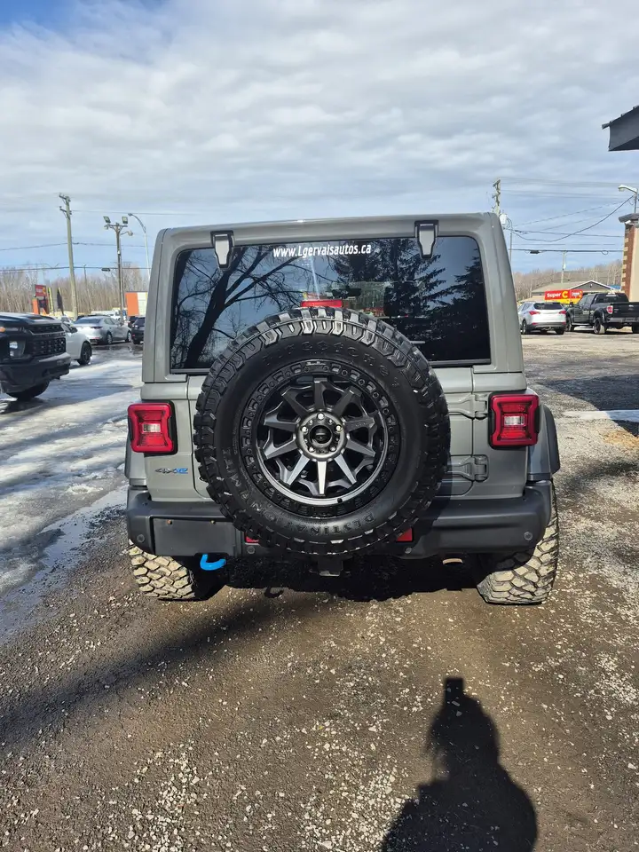 Jeep Wrangler снимка Jeep Wrangler