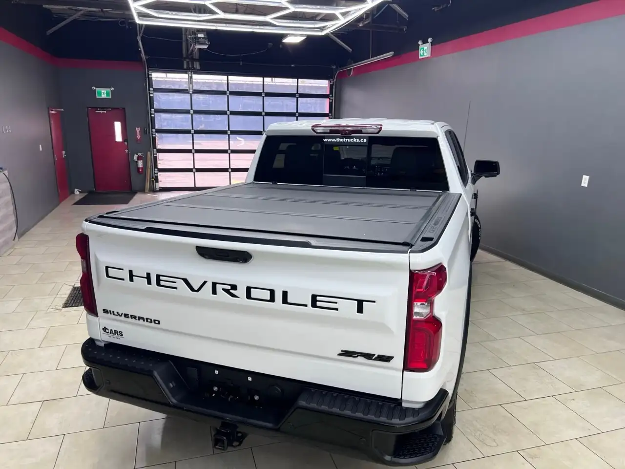 Chevrolet Silverado 1500 снимка Chevrolet Silverado 1500