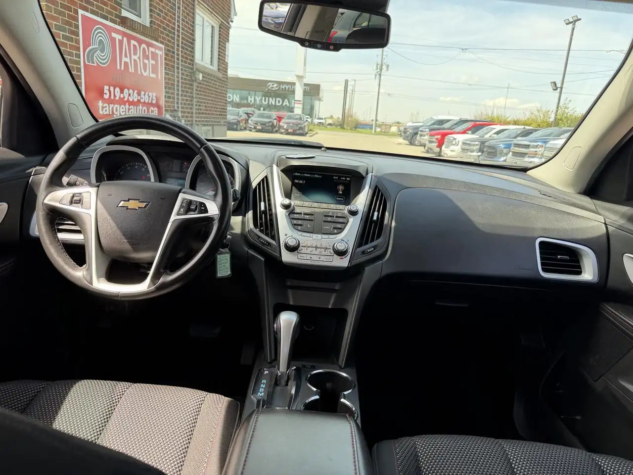 Chevrolet Equinox снимка Chevrolet Equinox