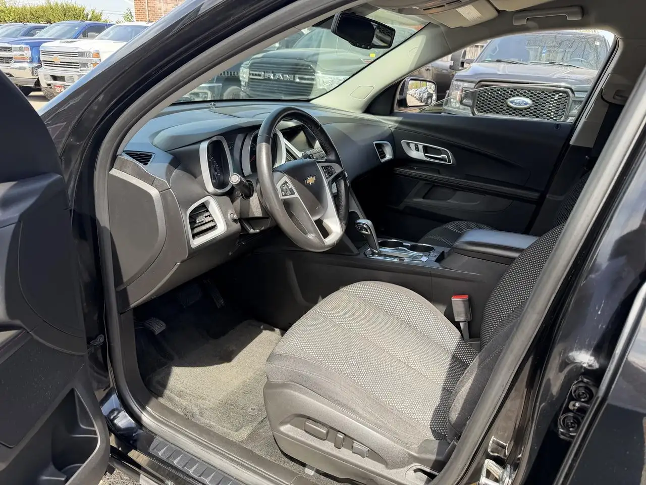 Chevrolet Equinox снимка Chevrolet Equinox