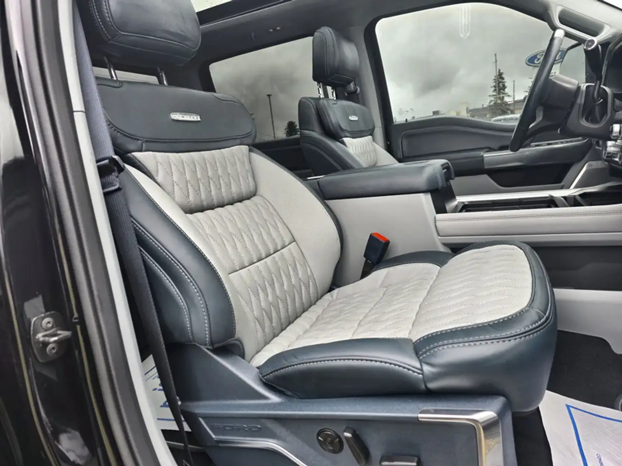 Ford F 350 снимка Ford F 350